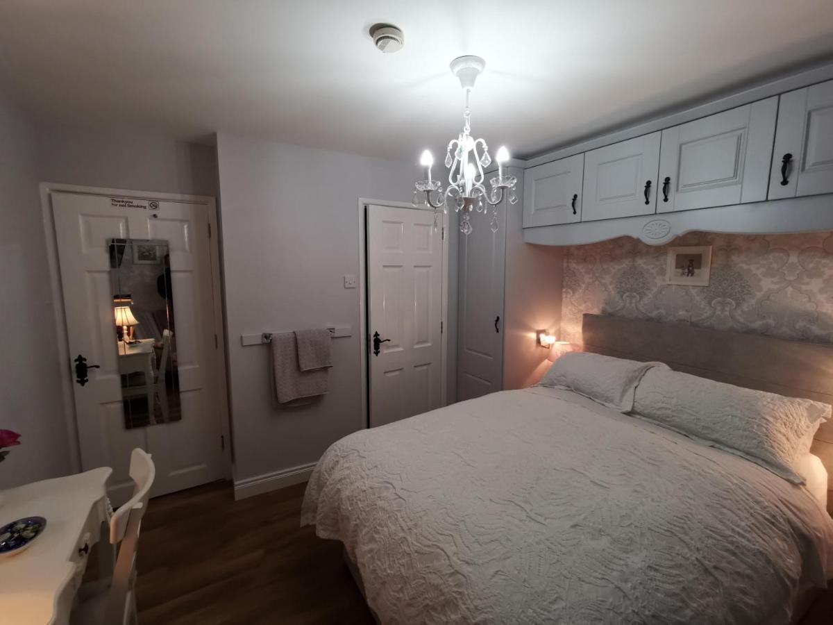 Meadow View B&B Ballymena Esterno foto